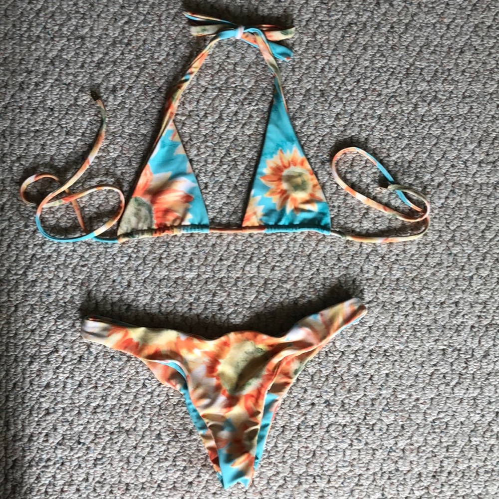 Sunflower bikini